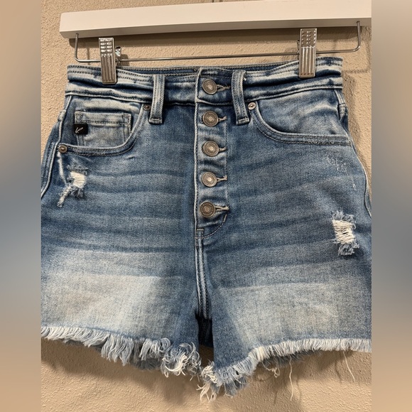 Kancan Women’s Distressed Short - Picture 3 of 6